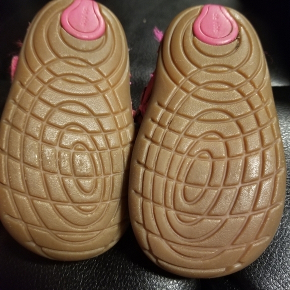 Toddler's Shoe Bundle - Picture 3 of 6